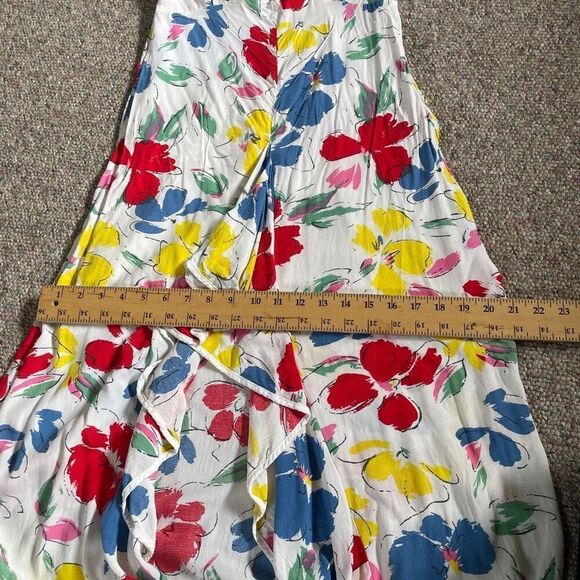 Rixo Floral Dress Blogger Fave - Picture 9 of 10